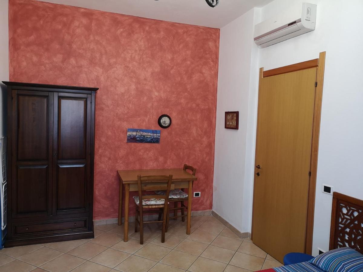 Casa Vacanze Rose E Fiori Sardegna San Vito  Kültér fotó